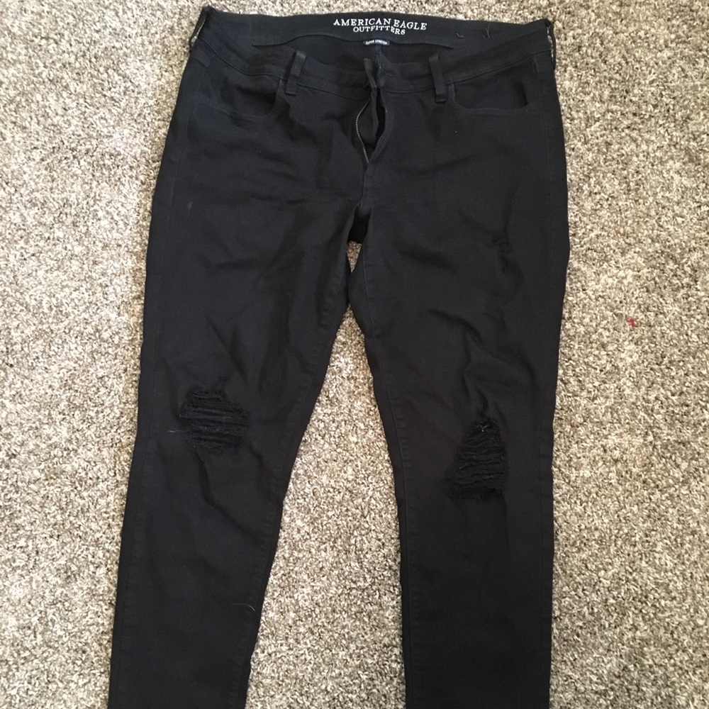 Ripped AE Jeans